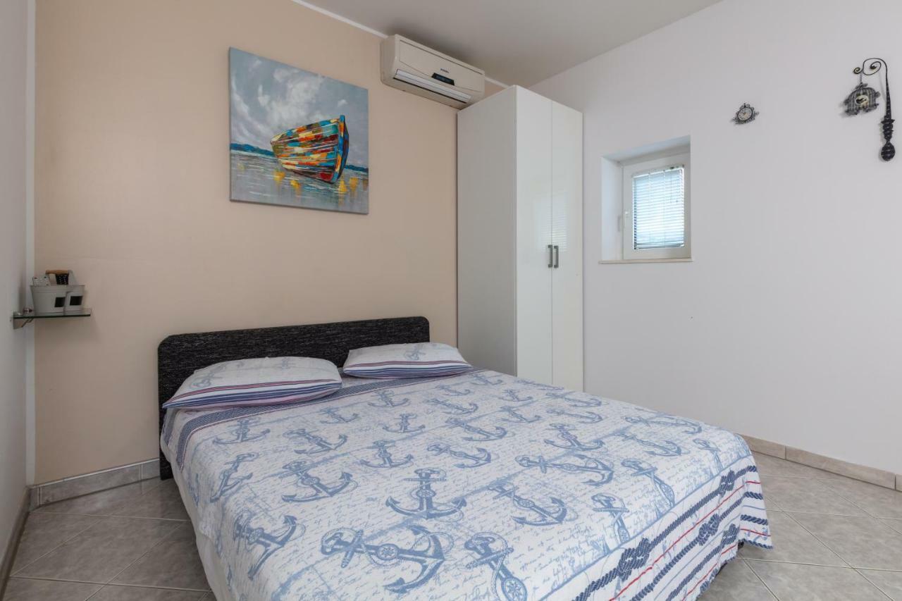 Apartments Bubalo Omis Luaran gambar