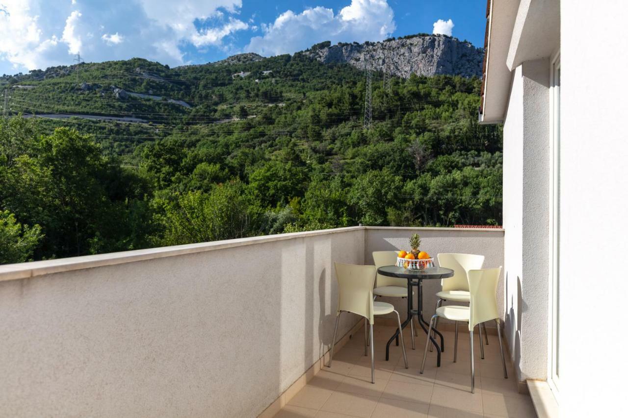 Apartments Bubalo Omis Luaran gambar