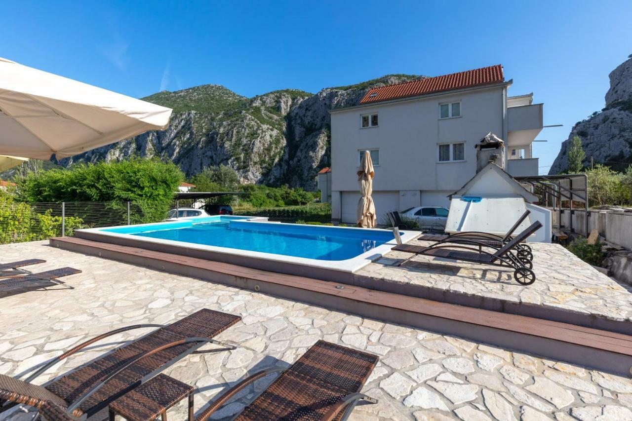 Apartments Bubalo Omis Luaran gambar