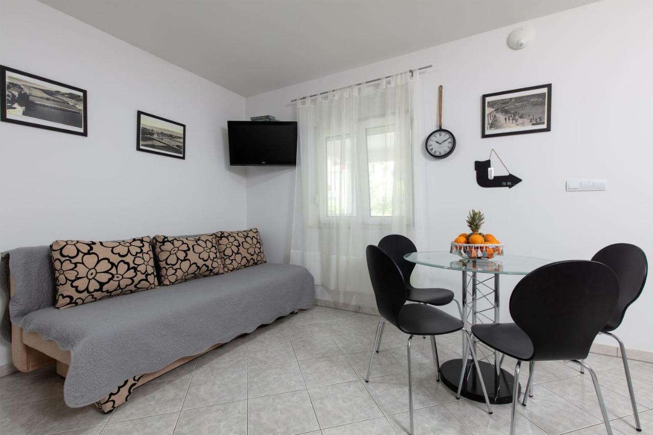 Apartments Bubalo Omis Luaran gambar