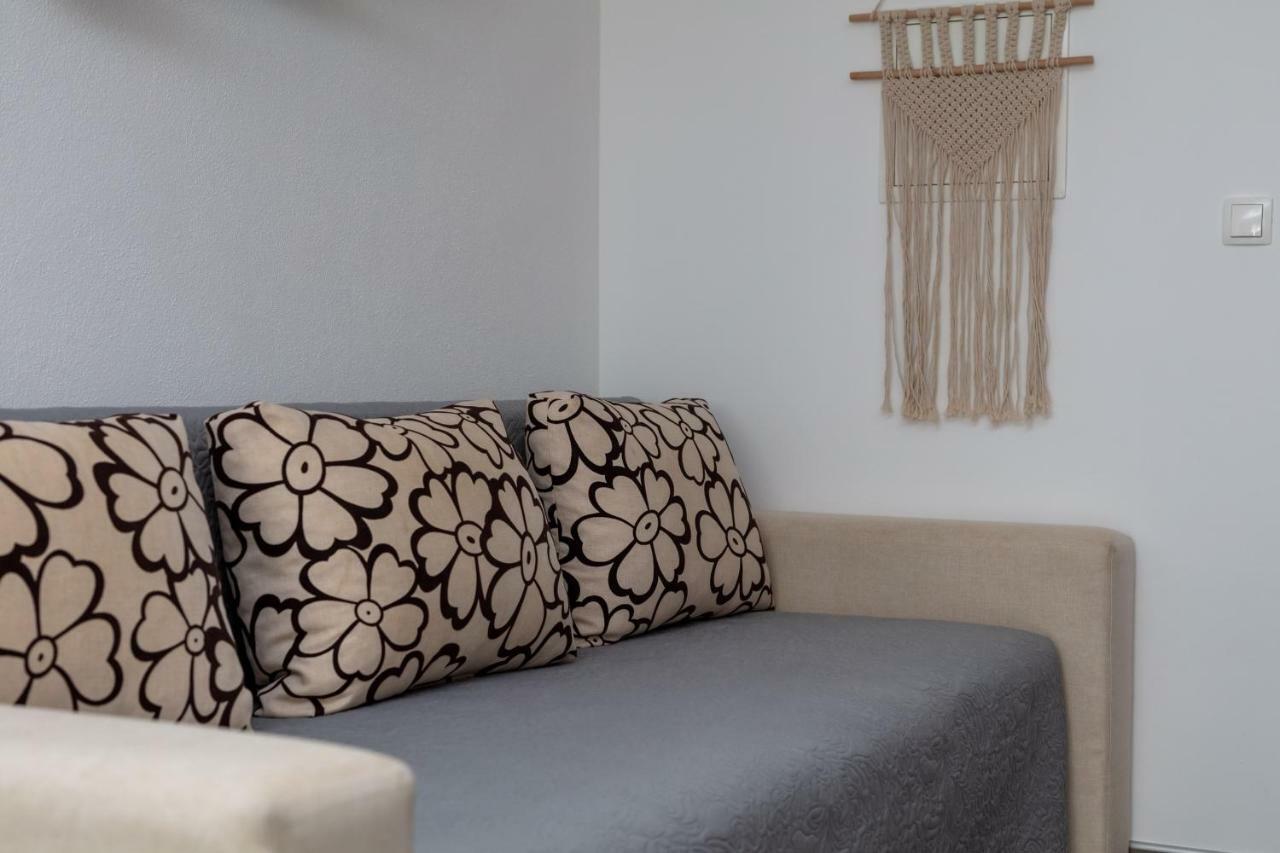 Apartments Bubalo Omis Luaran gambar