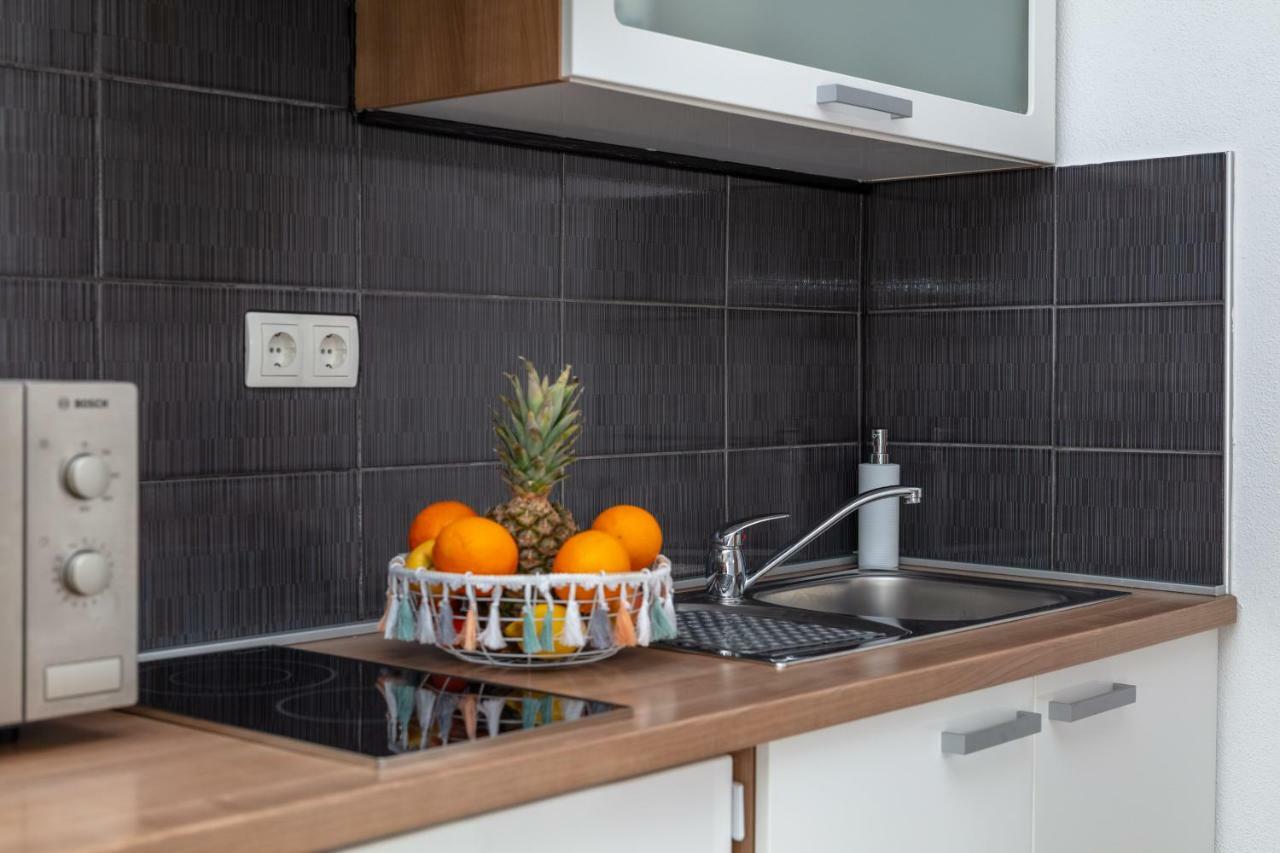 Apartments Bubalo Omis Luaran gambar